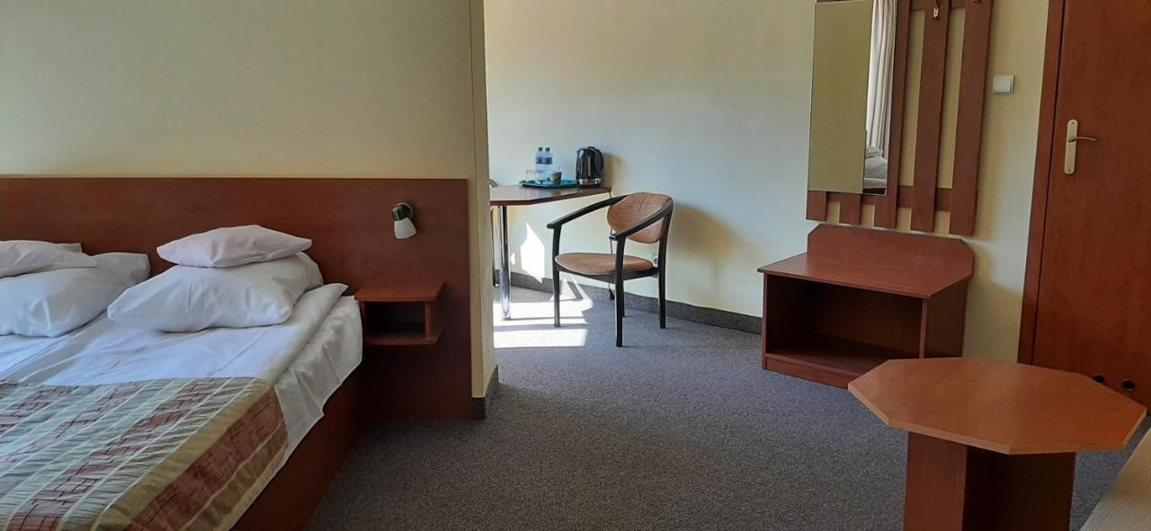 Hotel Kopernik Фромборк Екстериор снимка
