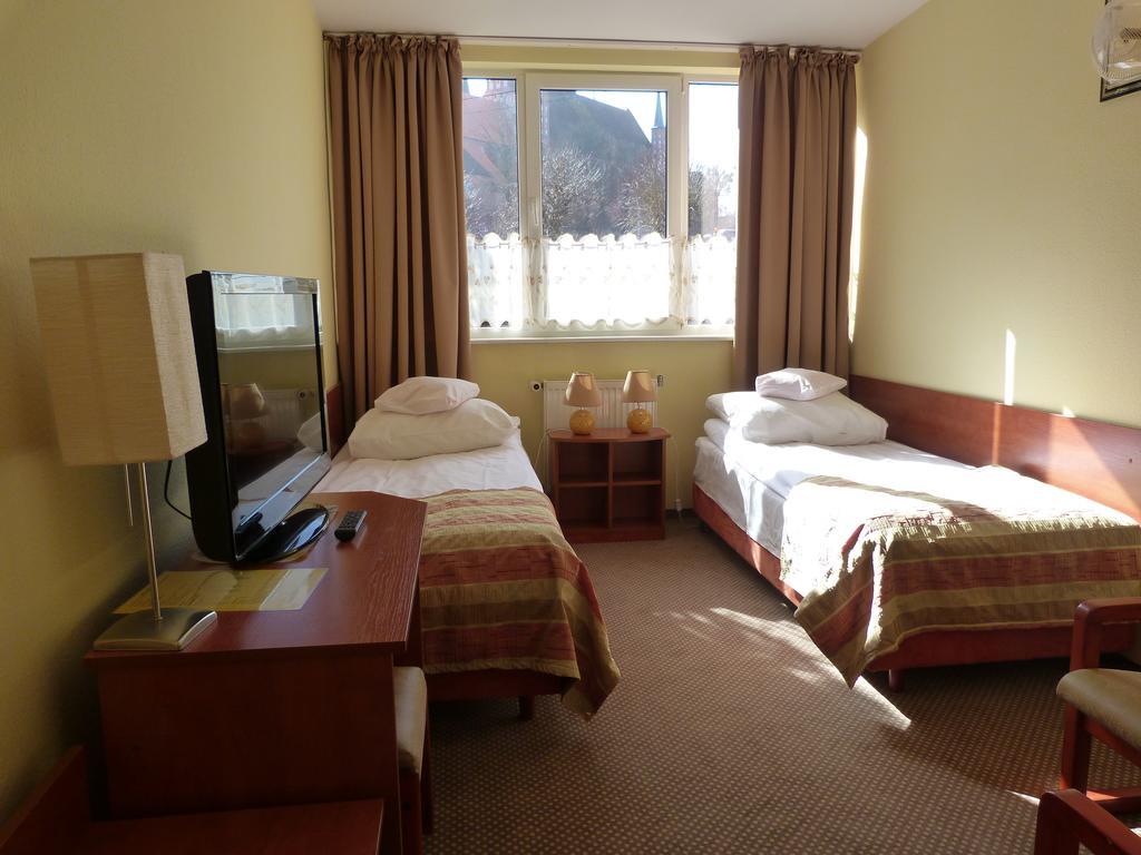 Hotel Kopernik Фромборк Екстериор снимка