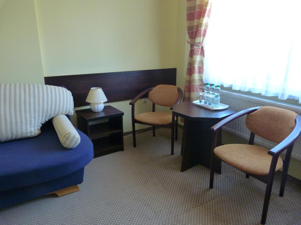 Hotel Kopernik Фромборк Екстериор снимка